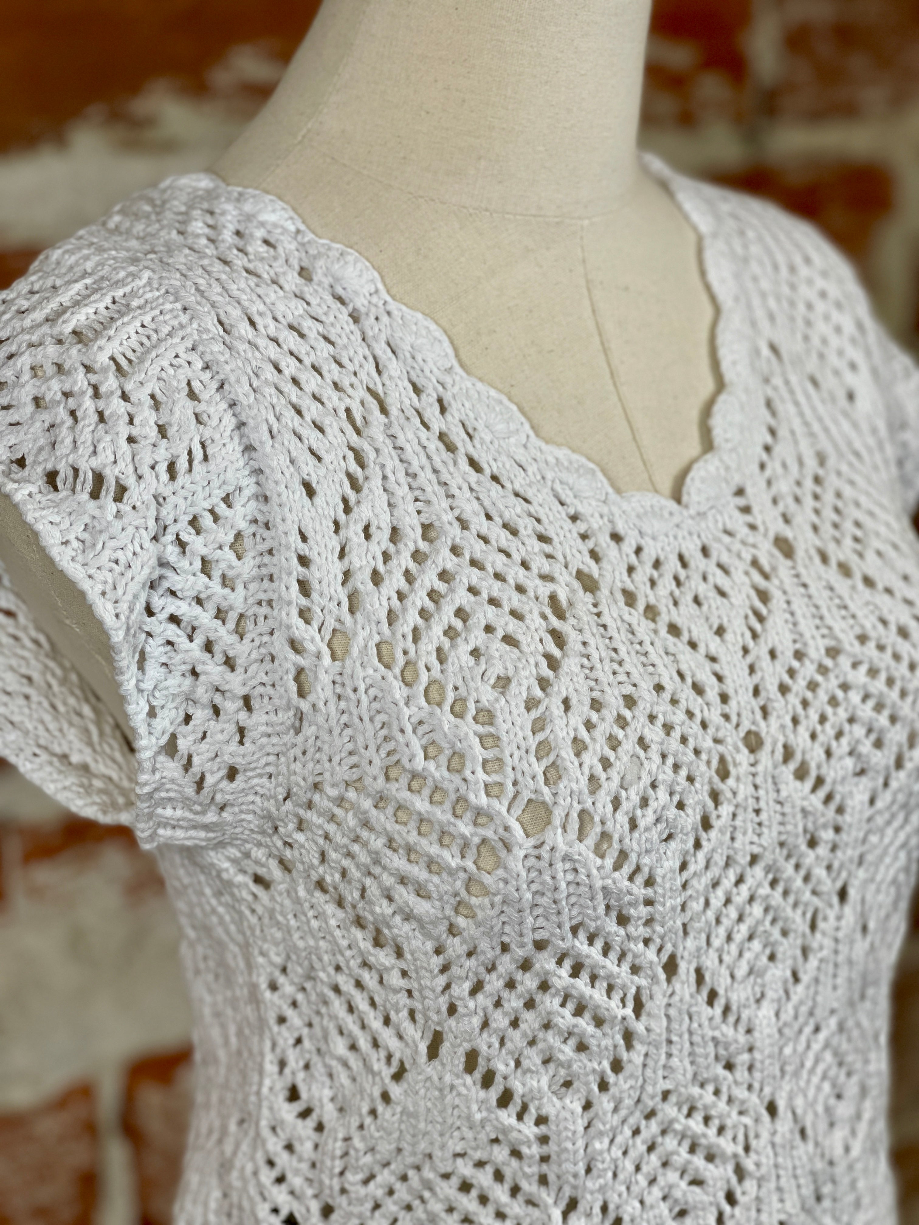 Elan Crochet Top in White-132 - Sweaters S/S (Jan - June)-Little Bird Boutique