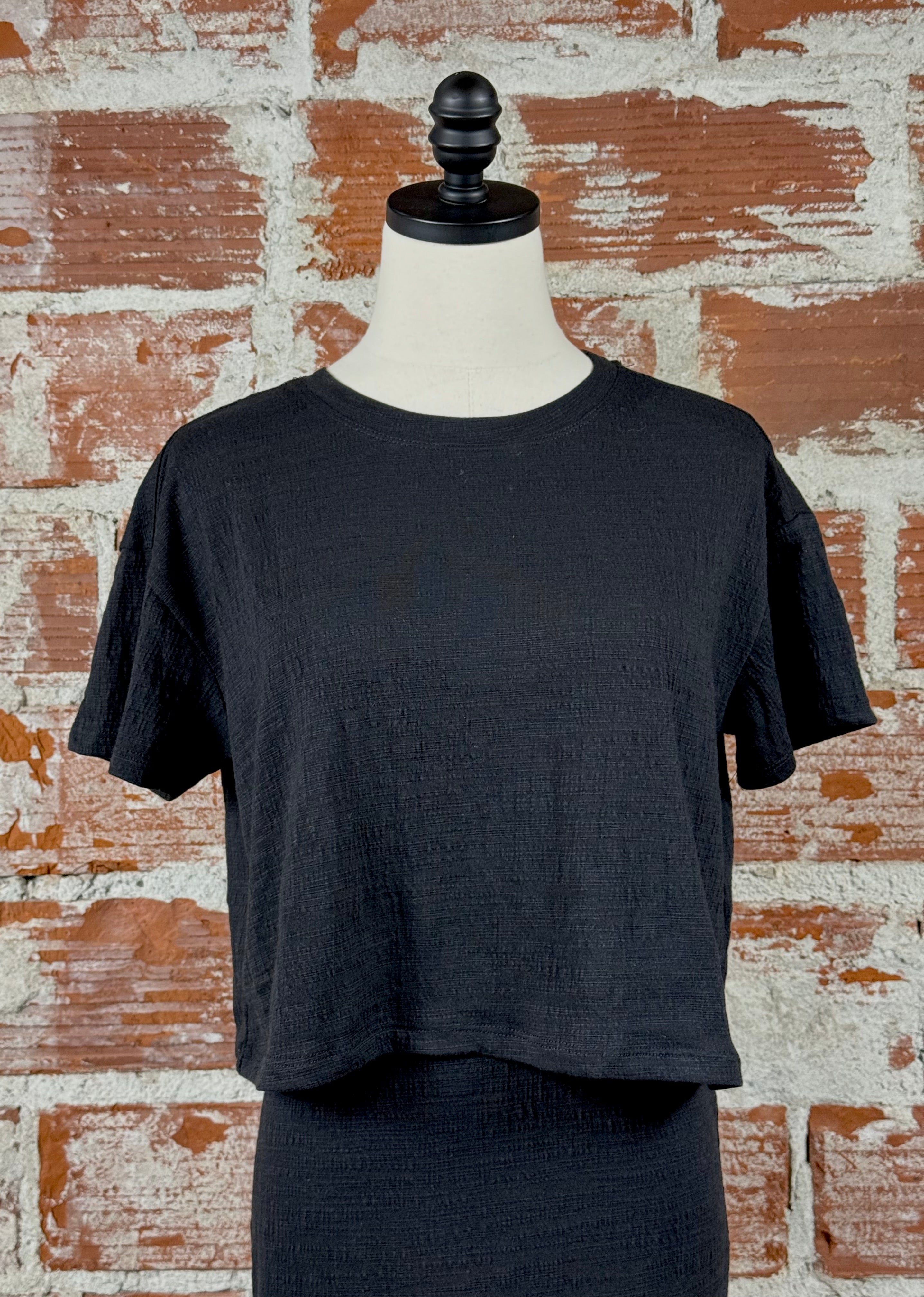 Z Supply Sway Textured Cropped Tee in Black-122 - Jersey Tops S/S (Dec - May)-Little Bird Boutique