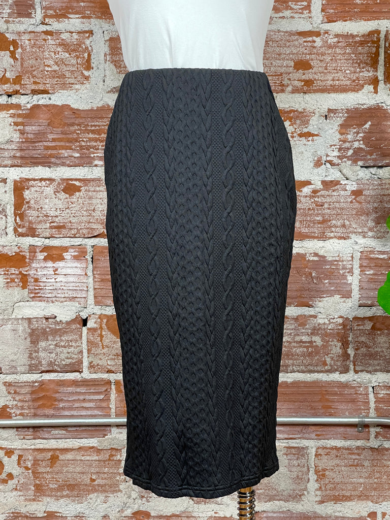 Cable Knit Pencil Skirt in Black