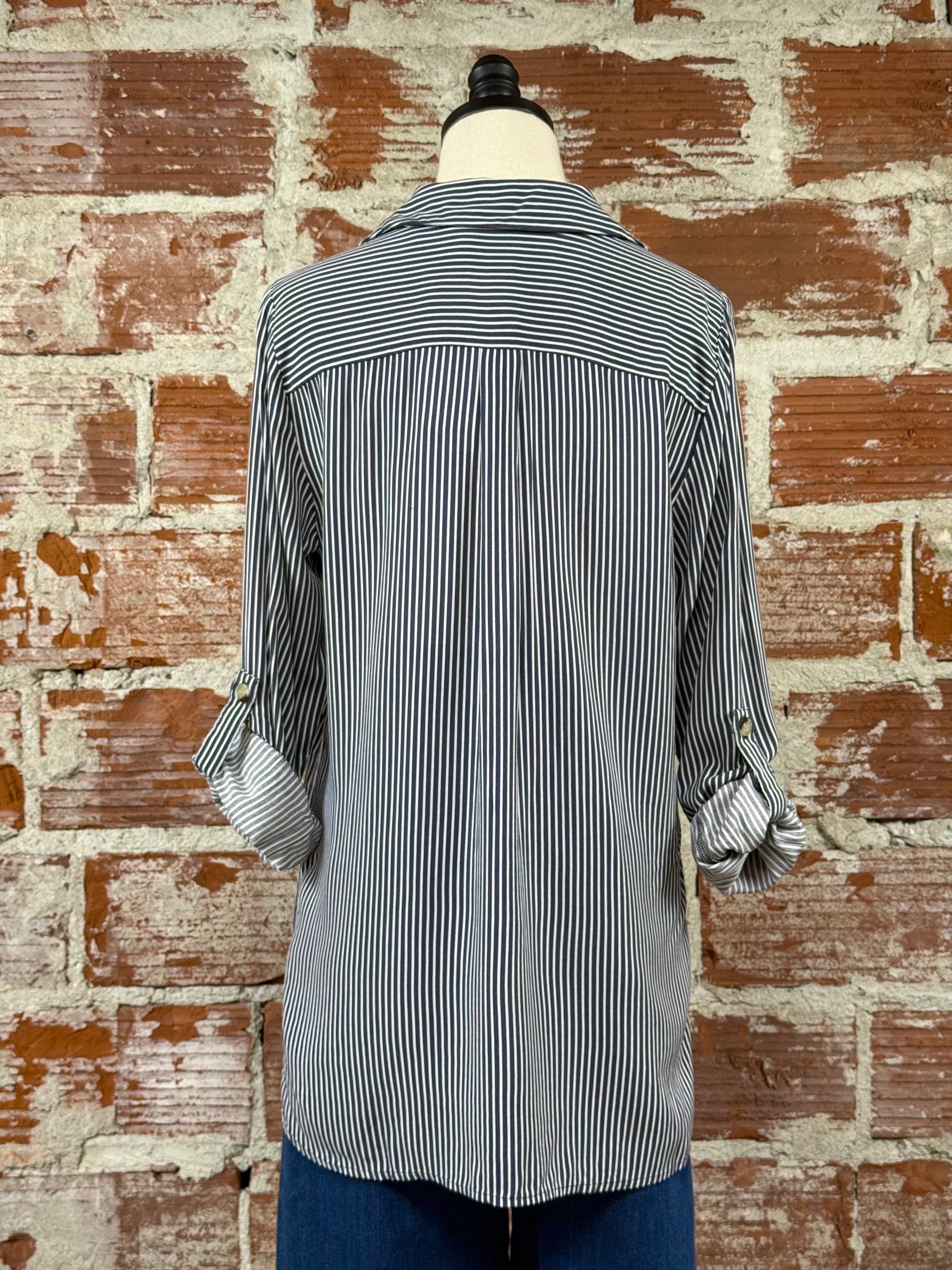 Hali Top in Navy-112 - Woven Top S/S (Dec - May)-Little Bird Boutique