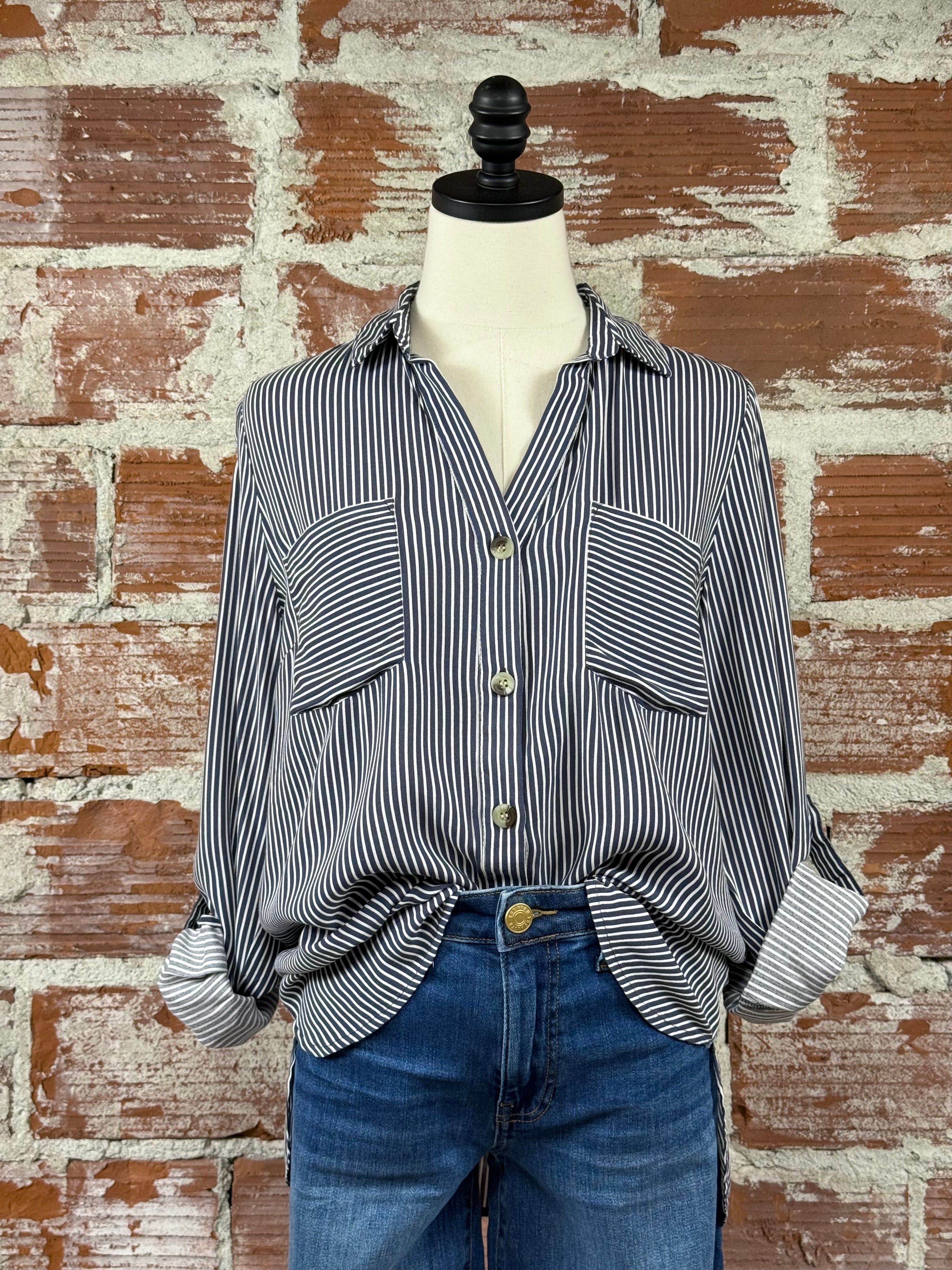 Hali Top in Navy-112 - Woven Top S/S (Dec - May)-Little Bird Boutique