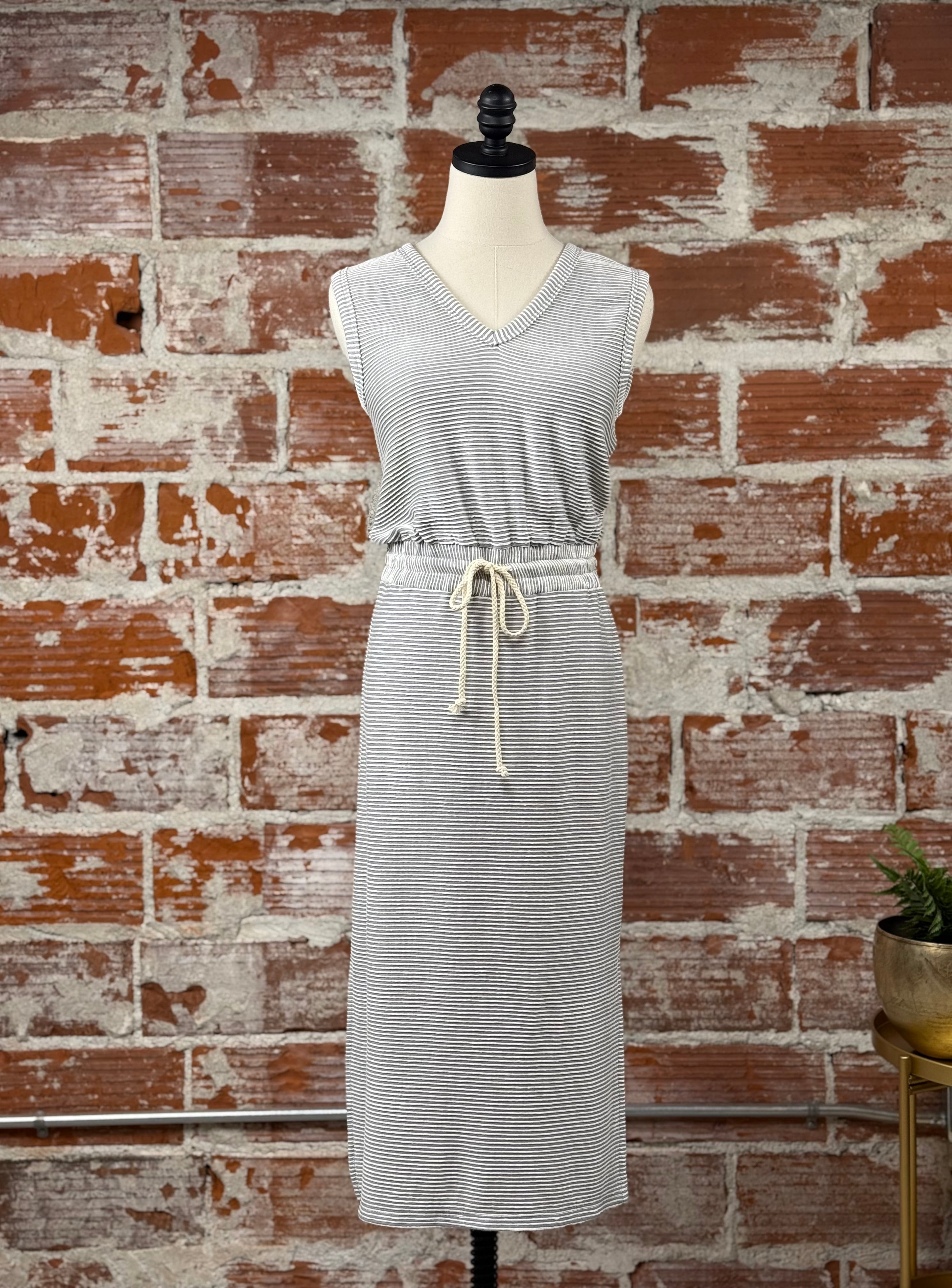 Matty M Darby Midi Dress in Grey and Ivory-152 Dresses - Long-Little Bird Boutique