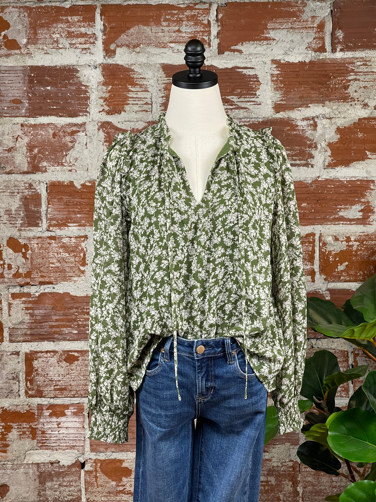 Smocked Cuff Blouse in Green Floral