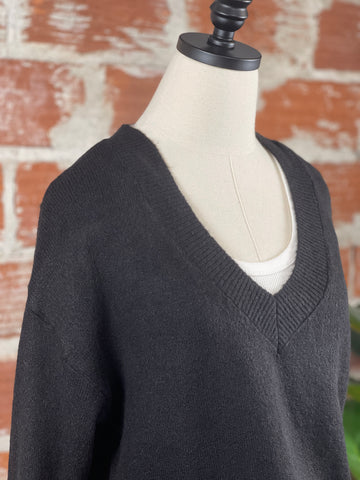 Sanctuary Easy Breezy V-Neck Pullover in Black