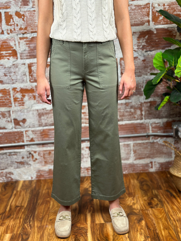 LTJ Straight Cut Canvas Chino in Olive