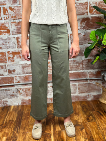 LTJ Straight Cut Canvas Chino in Olive