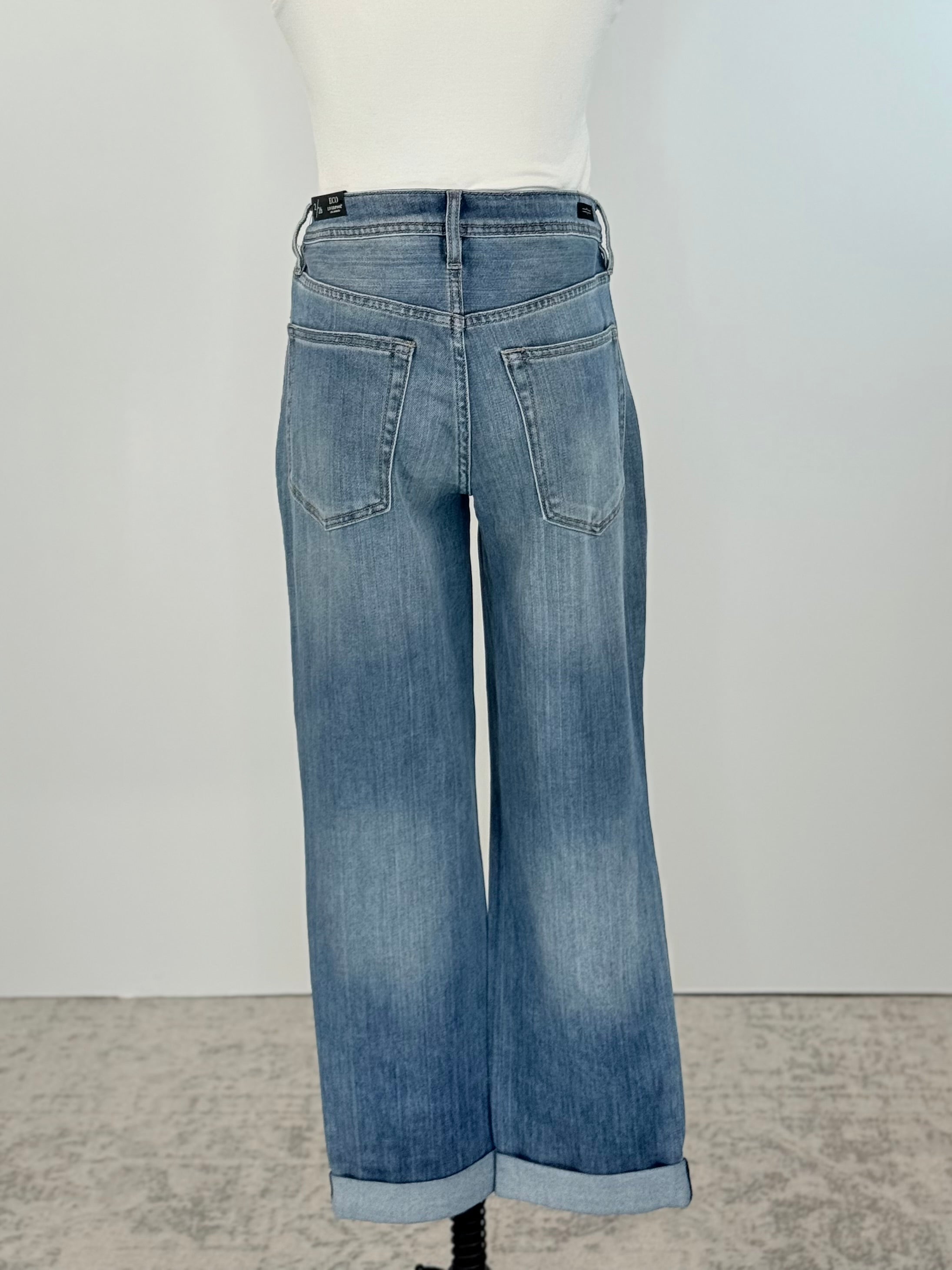 Liverpool The Keeper Boyfriend Jeans in Ashworth-210 Denim-Little Bird Boutique