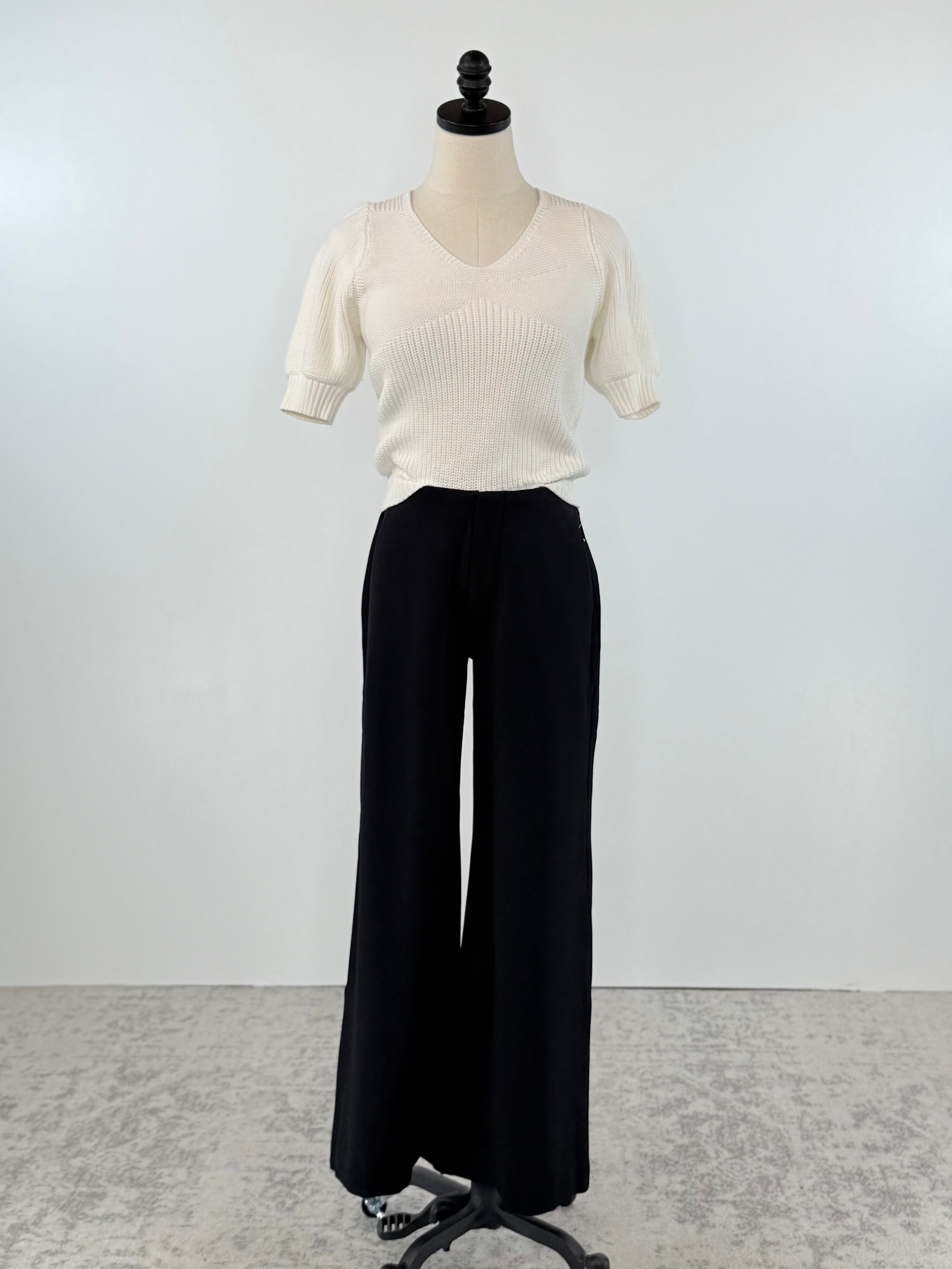 Kut from the Kloth Meg Wide Leg Trouser Pant in Black-220 Pants-Little Bird Boutique