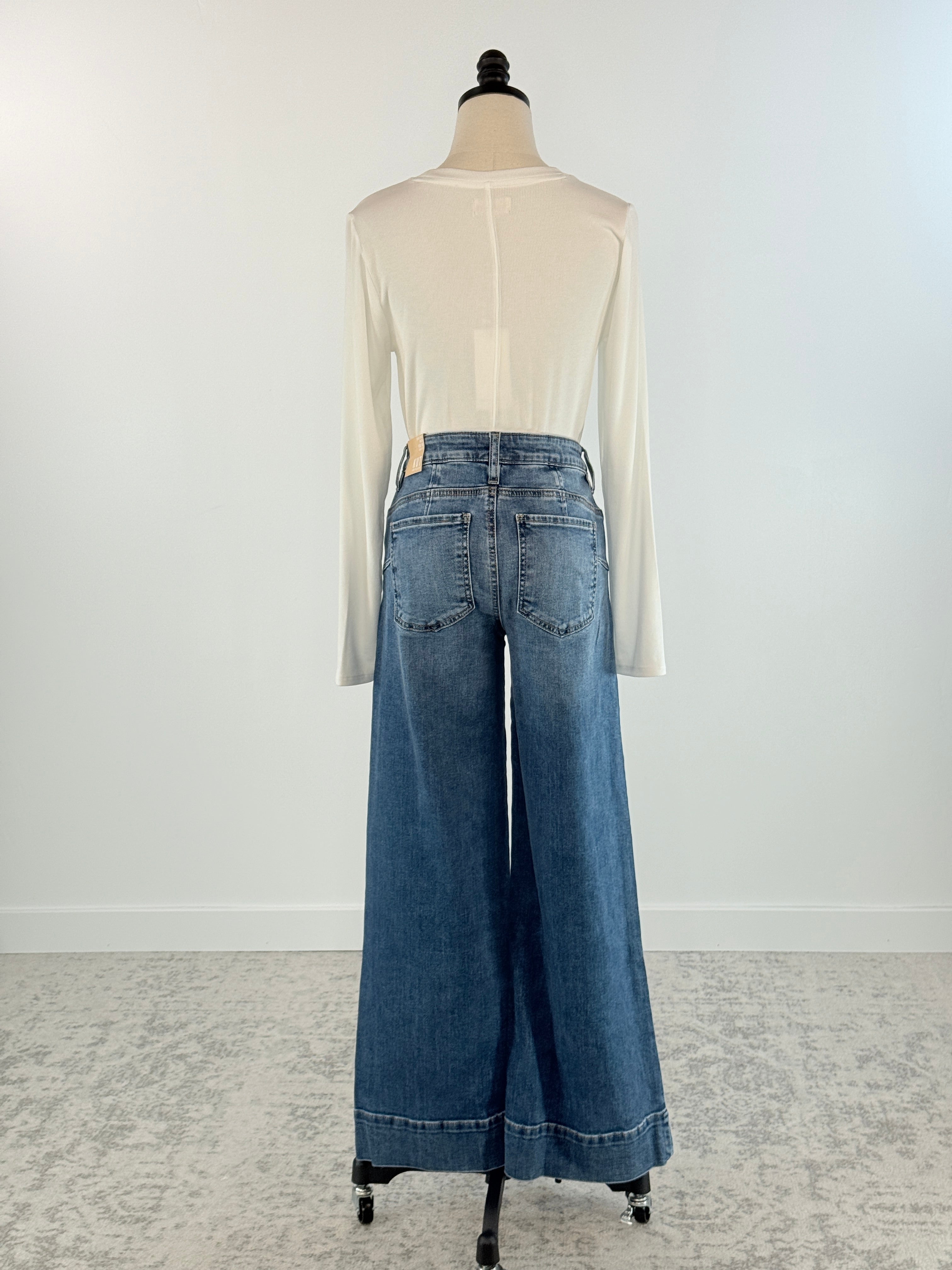 Kut from the Kloth Maya Denim in Amuse Wash-210 Denim-Little Bird Boutique