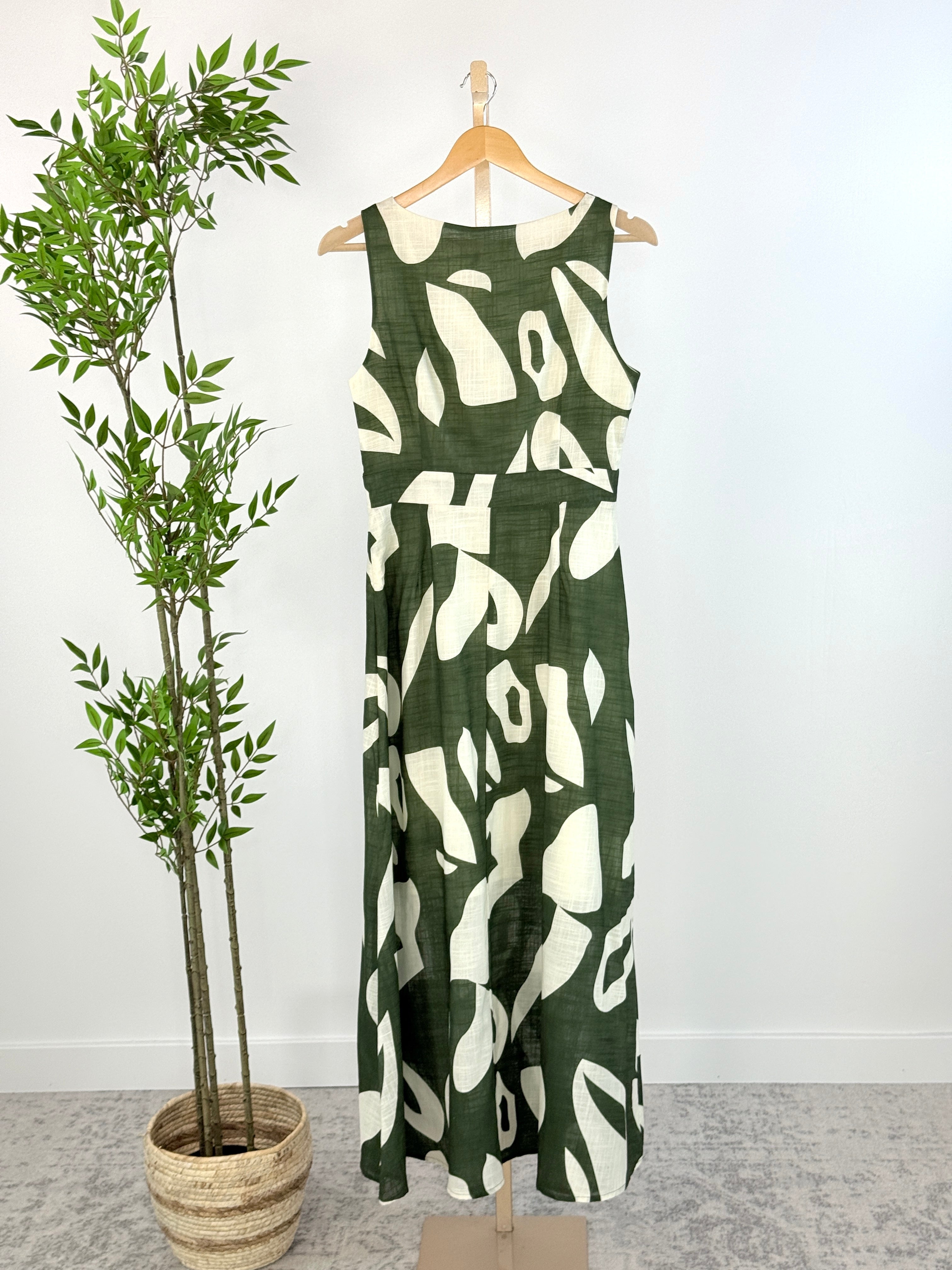 green emerald velvet dress Yumi Green Bird and Floral Print Ruched Waist Kimono Midi Dress