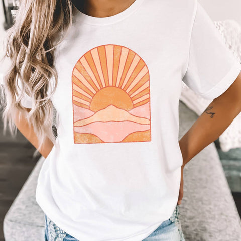 Retro Arched Sunset Graphic Tee in White